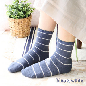 シルク混おやすみソックス(ゆったり設計)<img src="/banner_images/banner_0000000180.gif">