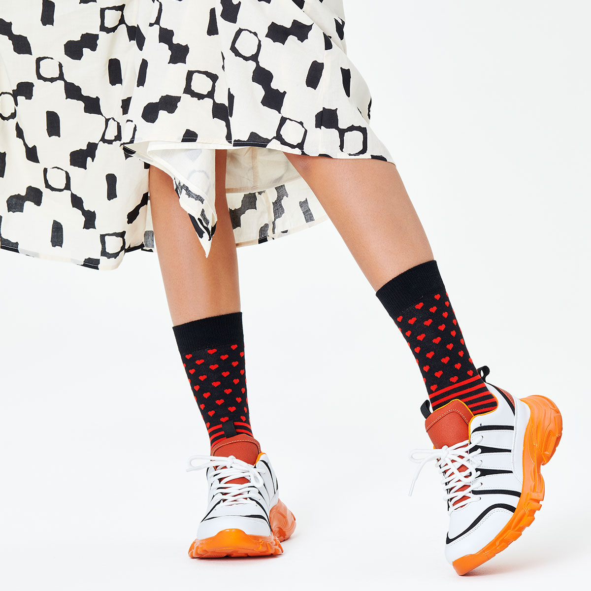Happy Socks ハッピーソックス STRIPE AND HEART （ ストライプ アンド ハート ） クルー丈 綿混 ソックス 靴下 ユニセックス メンズ ＆ レディース