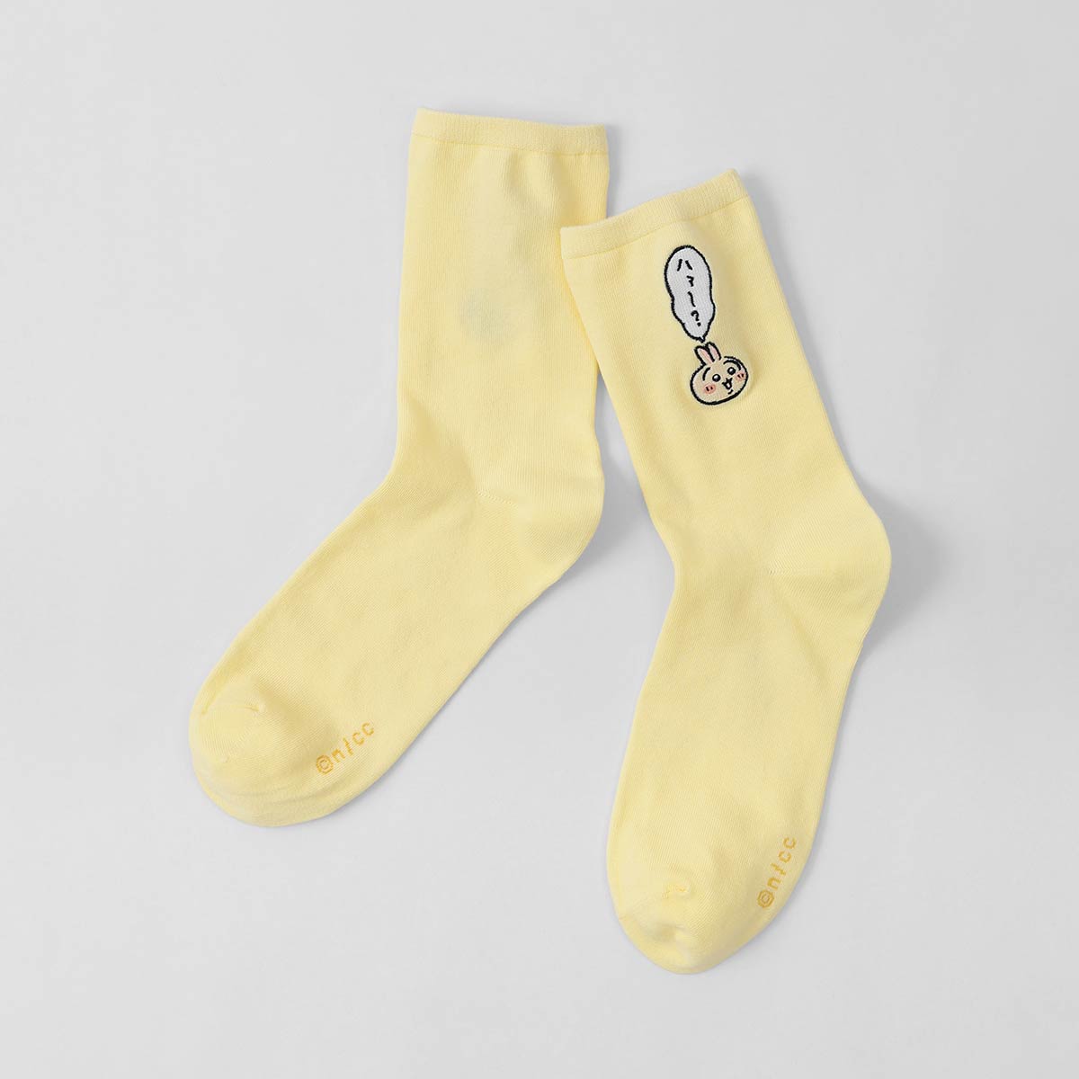 ちいかわ クルー丈 ハァ〜? ソックス ワンポイント うさぎ刺繍 靴下 レディース キャラクター 03197025