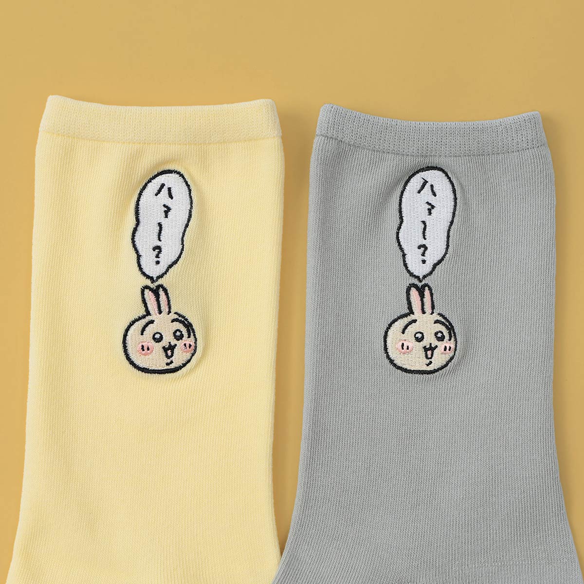 ちいかわ クルー丈 ハァ〜? ソックス ワンポイント うさぎ刺繍 靴下 レディース キャラクター 03197025