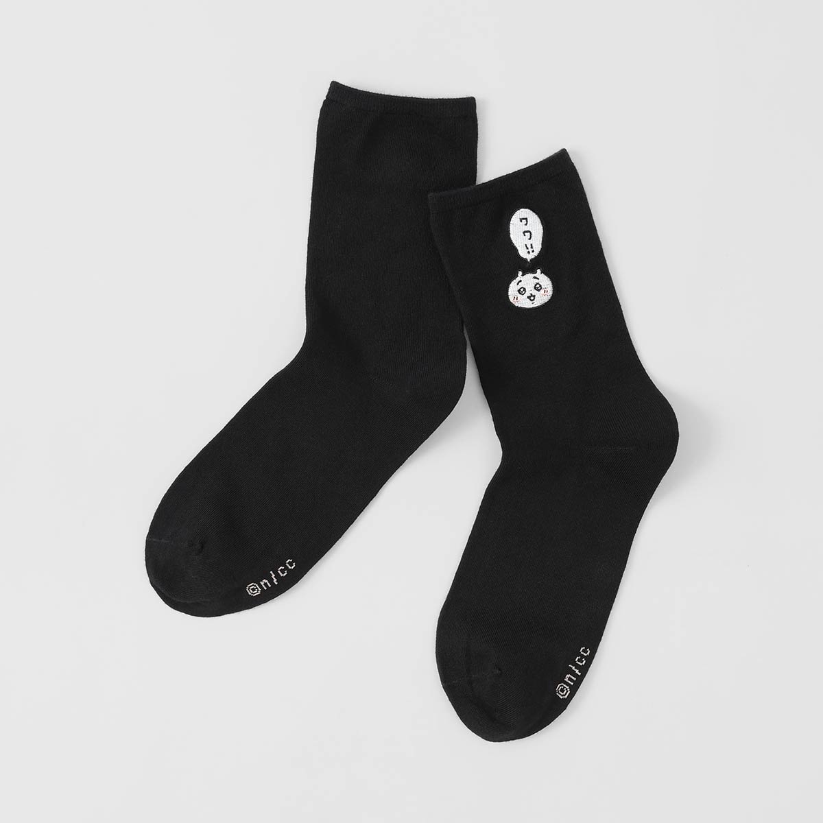 ちいかわ クルー丈 ワワ!! ソックス ワンポイント ちいかわ刺繍 靴下 レディース キャラクター 03197021